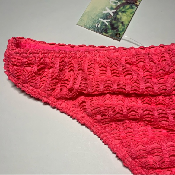 Sz. Med Roxy Hot pink ruched butt NWT bikini bottom - Picture 5 of 14